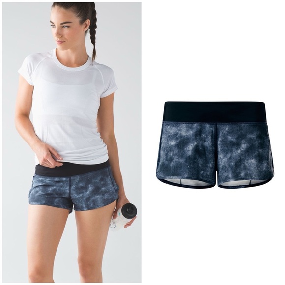 Lululemon Speed Short Mini Diffusion White Black / Black (Size 6) - Picture 1 of 11